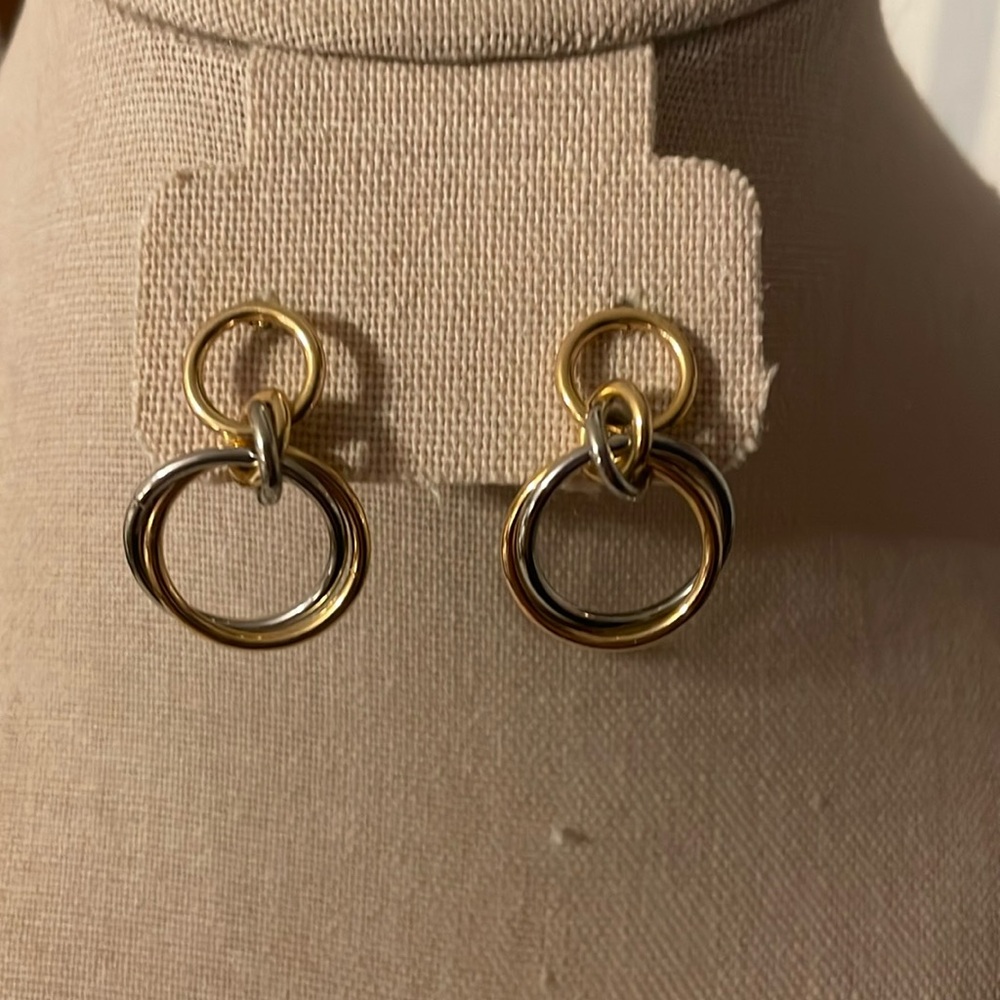Drop earrings